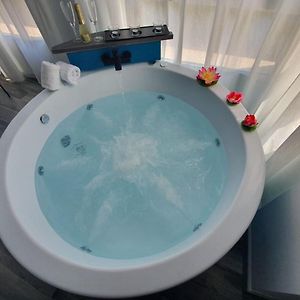 Suite con Cama Queen